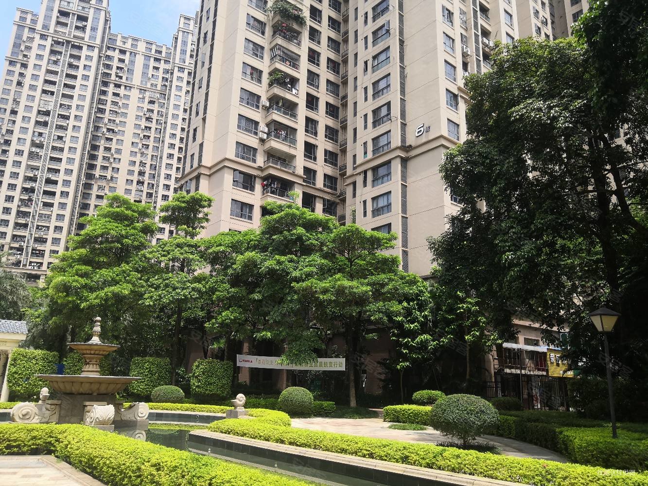 南宁房产网>南宁二手房>兴宁二手房>望州岭二手房>荣和山水绿城(三期)