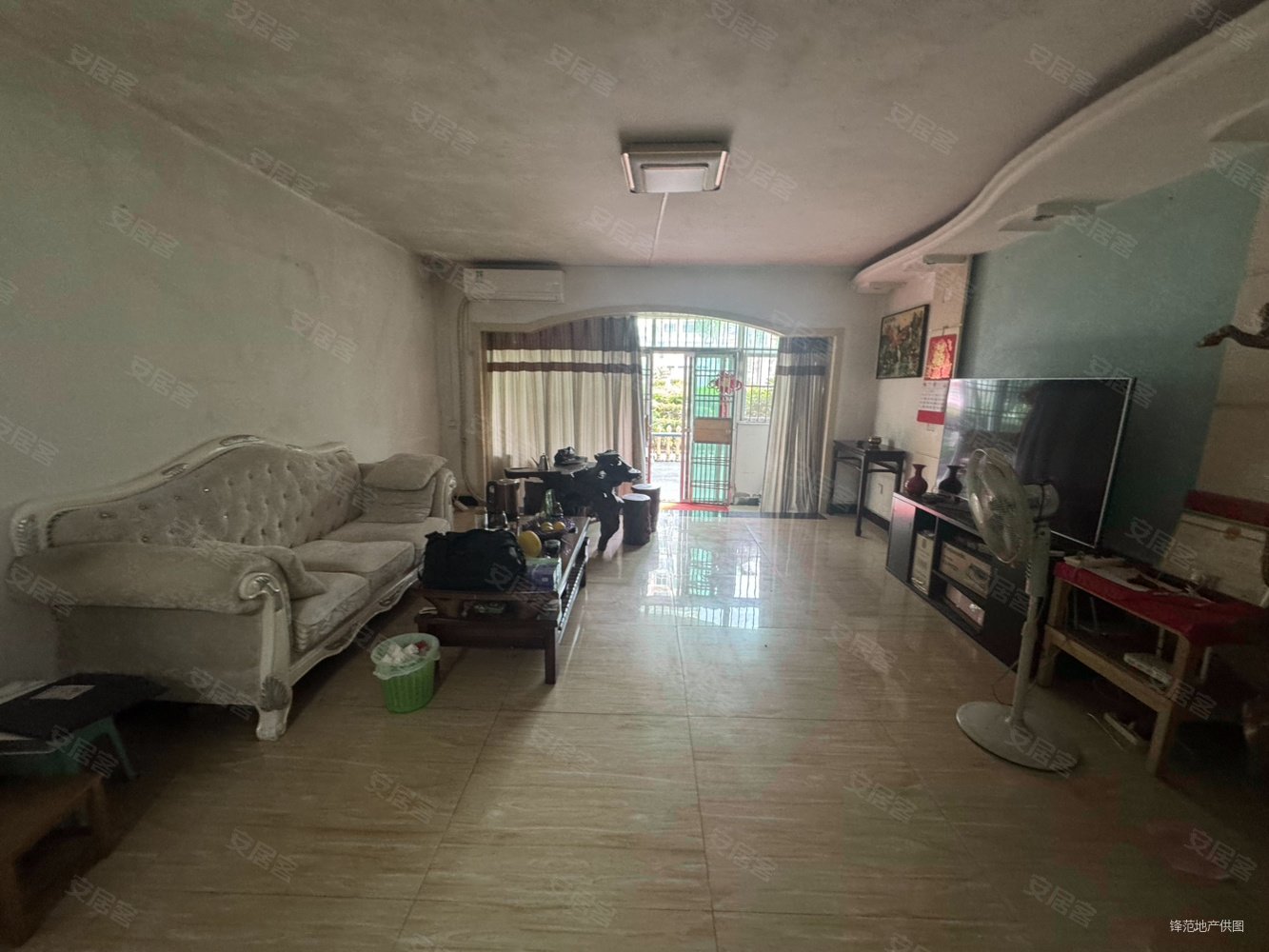 昌茂澳洲园4室2厅2卫148㎡南北200万