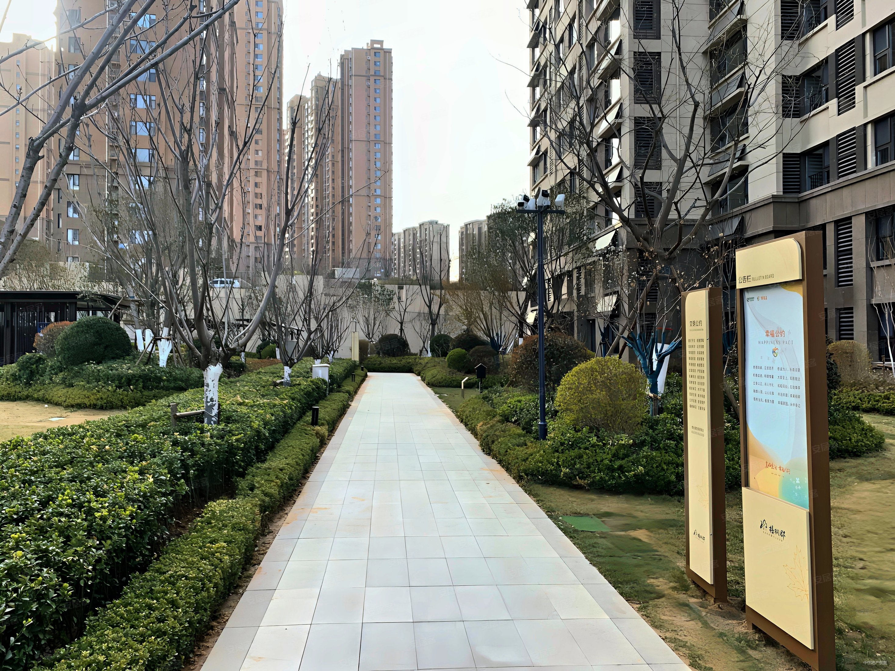 济南房产网>济南二手房>高新二手房>汉峪二手房>济高梧桐郡>