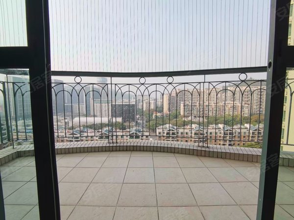 深圳宝安西乡丽景城宝安客运中心地铁口丽景城精装三房出租房源真实