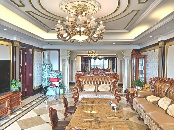 南宁青秀长湖路青秀万达公馆青秀富人住的地方,大平层,豪华装修,大