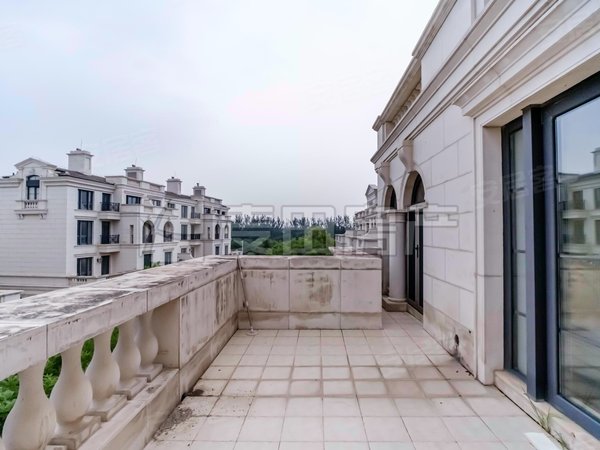 北京通州北关融创千章墅南北通透 5室2厅  融创千章墅出租房源真实