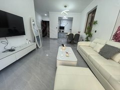 防城港港口桃花湾广场出租阳光海岸五期精装修民宿两房出租房源真实图片