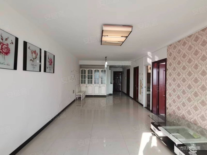 北国商圈对面 单价7000 月供2200 旁北国商圈,名仕苑二手房,72万,3室2