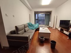 许昌禹州禹州城区新人民医院附近小区环境很好三室两厅两卫出租房源真实图片