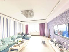 鞍山铁西三道街华景名筑 3室2厅2卫 129平 精装修 电梯房出租房源真实图片