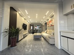 响水滨江路财富广场开发区 行政大厅 爱情海隔壁中奥尊府前排无遮挡近 东城壹号院出租房源真实图片