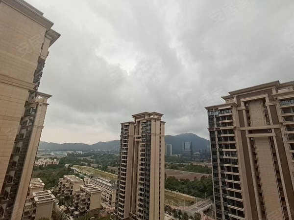 珠海高新区金鼎恒大云锦花园恒大云锦二房一卫出租家私家电齐全 唐家