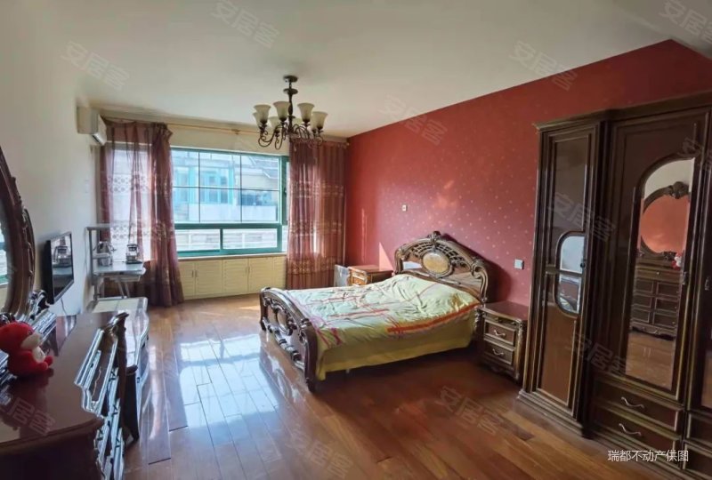 成都房产网>成都二手房>武侯二手房>桐梓林二手房>锦官新城东区(别墅)