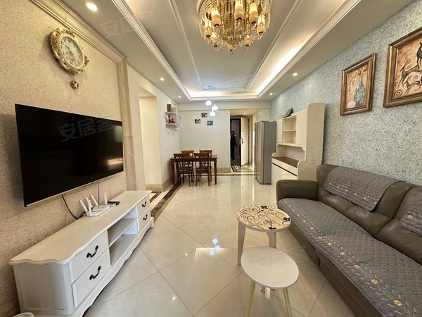 泉1612,凤岭北租房,带大露台 大两房 干净整洁拎包入住,青秀租房-南宁