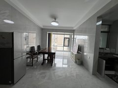 西双版纳景洪嘎栋曲靖一中旁，精装修两室一卫，高楼层，陪读旅居皆可，配套齐全出租房源真实图片