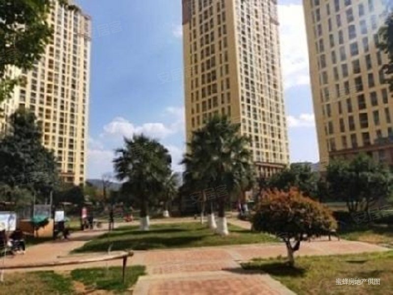 北市区 瀑布公园旁 农科院对面 天宇澜山小区 精装修三室