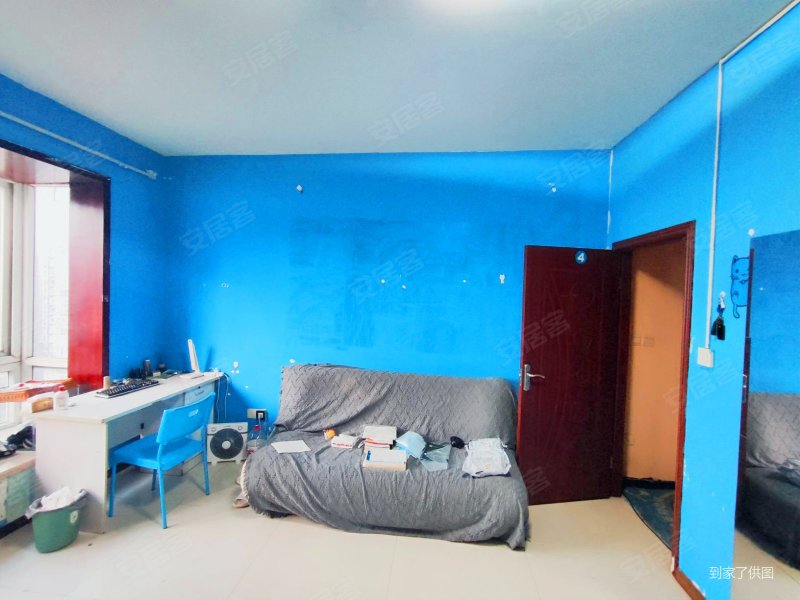 大坪 繁华地段正规大两房 近轻轨 交通便利 正南朝向,凌云阁大厦二手