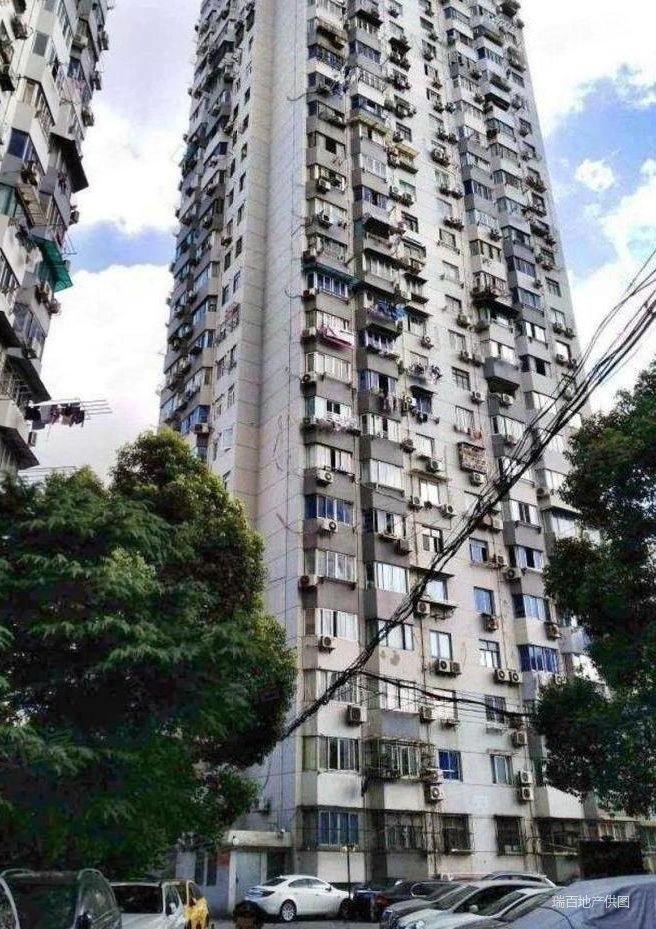 扬子江大厦