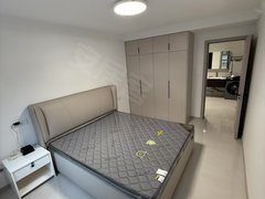 丹东振兴六纬路小学学区230附近步梯4楼 40平 1200月 设施齐全出租房源真实图片