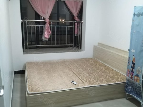雅安雨城羌江南路熊猫绿岛安置房小区熊猫绿岛精装套二带2个空调出租房源真实图片