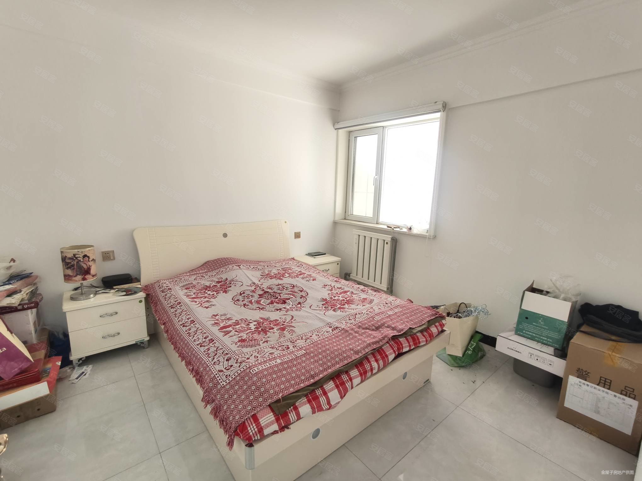 朝阳财富中心2室2厅1卫114㎡西80万