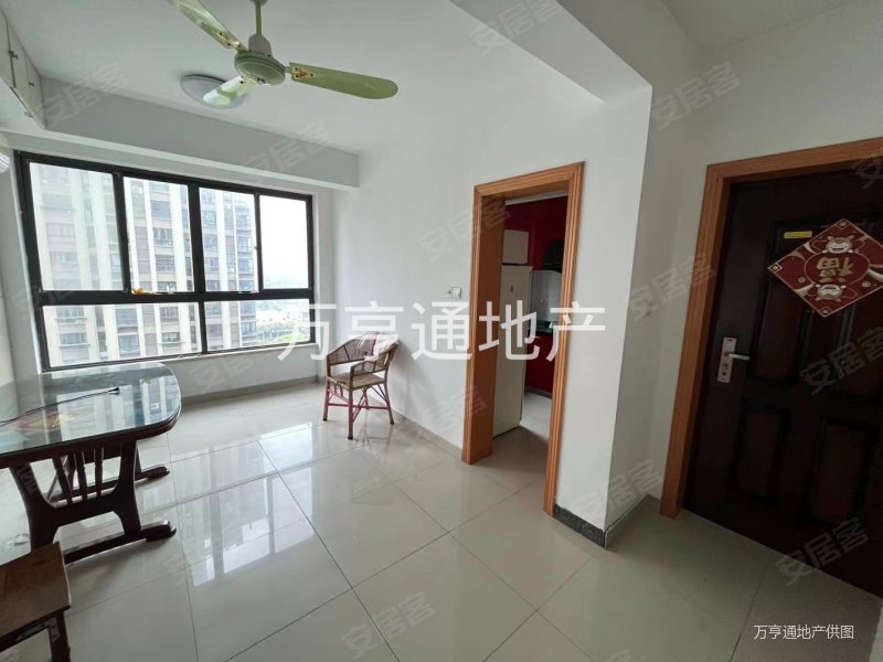 御景龙庭 电梯好楼层 来电立剪10  原始2房改3房诚意出售