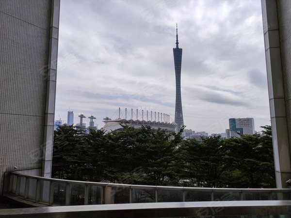 广州天河珠江新城西碧海湾碧海湾 装修保养好 拎包入住 看小蛮腰景观