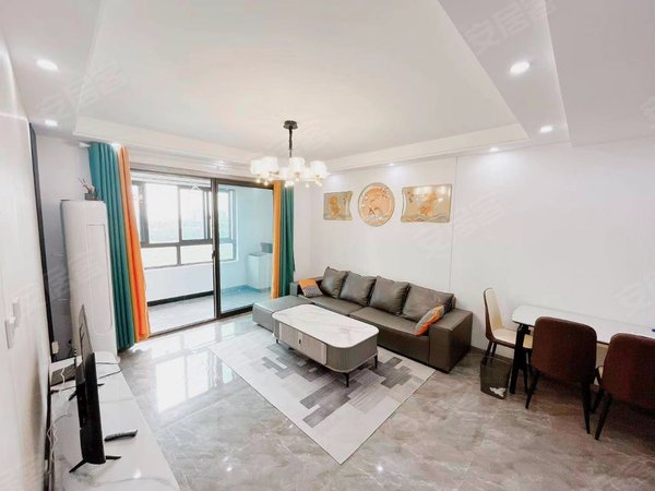 上海奉贤南桥九华锦苑奉贤易买得旁 出门宝龙广场 地铁站 精装修 随时