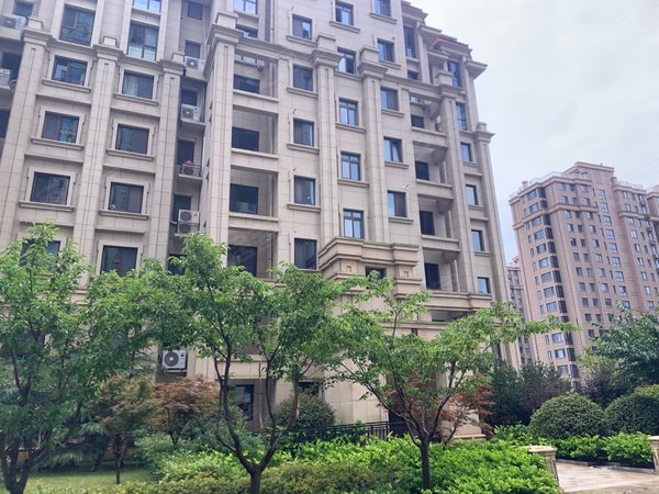 青岛李沧青岛北站越秀天悦海湾(商住楼)可月付天悦海湾兴华苑社区楼山