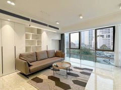上海黄浦外滩/十六铺4楼大四房 带车位 实拍出租,上海租房出租房源真实图片