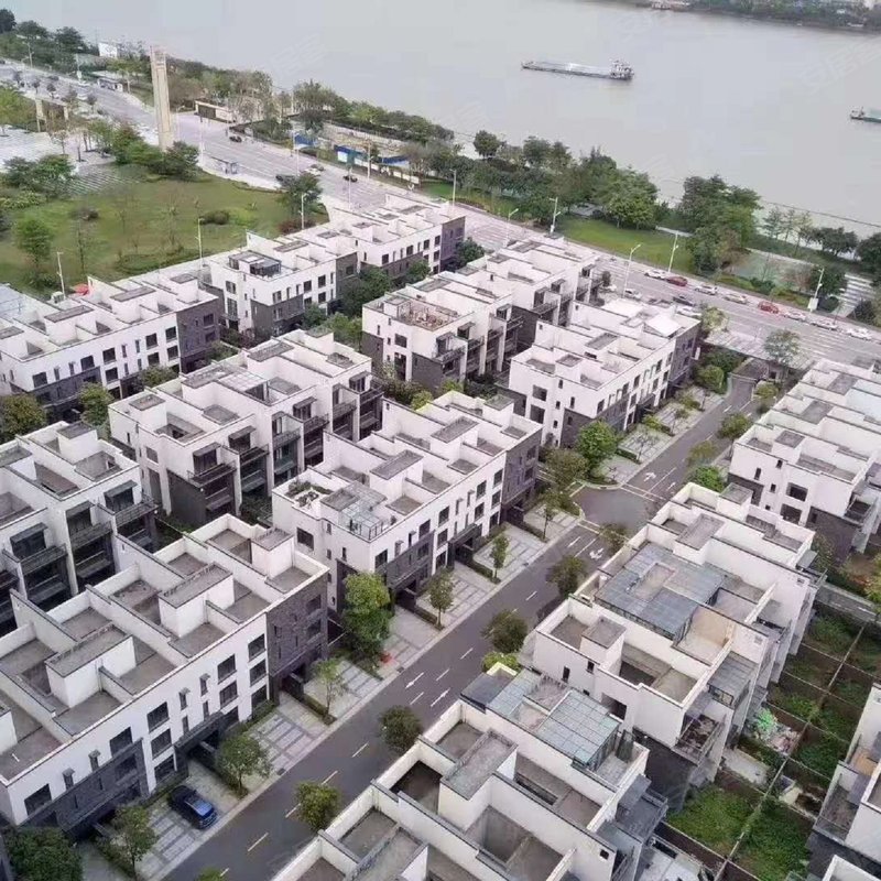 万科珠江东岸别墅