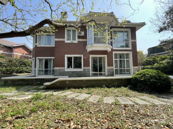 上海房产网>上海二手房>松江二手房>泗泾二手房>佘山银湖别墅>599_449