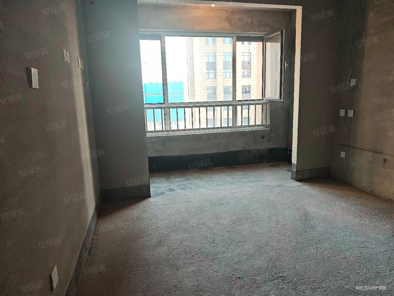 中国府2室2厅1卫98㎡南北85万