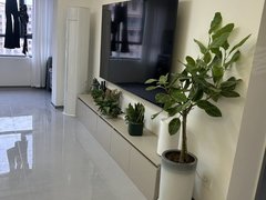 喀什喀什市喀什城区精装标准,位置好,环境优美出租房源真实图片