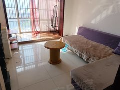 曲靖麒麟万达广场万达后面金域蓝苑两室带部分家具家电出租，方便看房出租房源真实图片