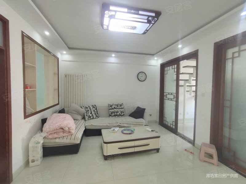 好房急售!水岸嘉园,精装顶楼带阁楼,内置楼梯,带南向车库.