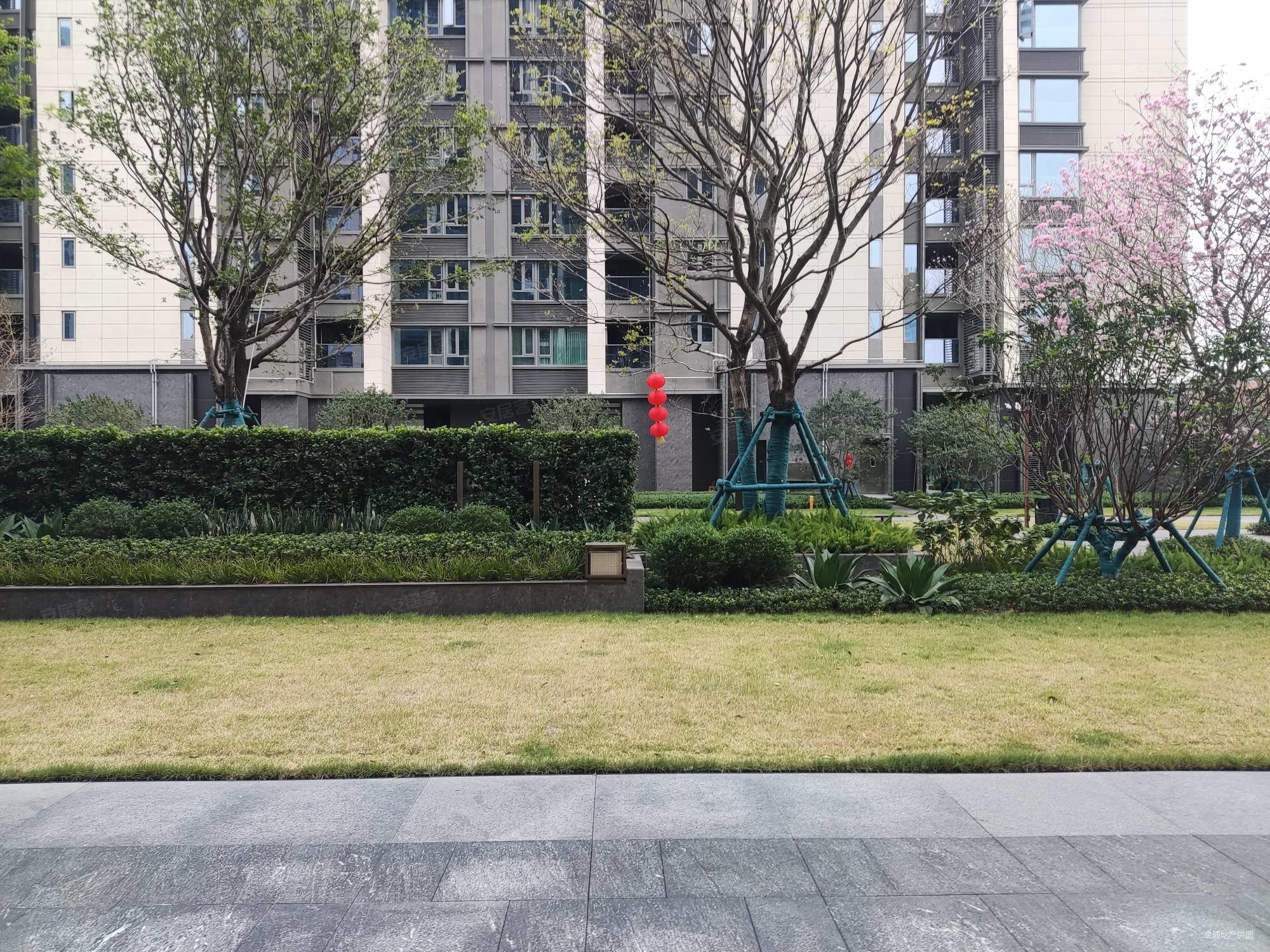 千灯湖保利天悦豪宅188方1180w中楼层随时看房