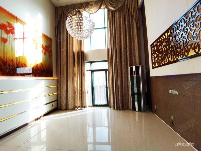 园林式小区白桦林居小高层顶跃钥匙在手随时看房欢迎参观