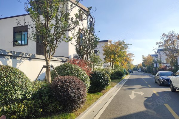 好不好_中介房产经纪人:陈青龙对中梁独墅御湖的评价-苏州安居客