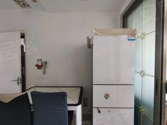 昌乐昌乐城区美联广场龙凤苑，南北通透两室，两台空调，拎包入住出租房源真实图片