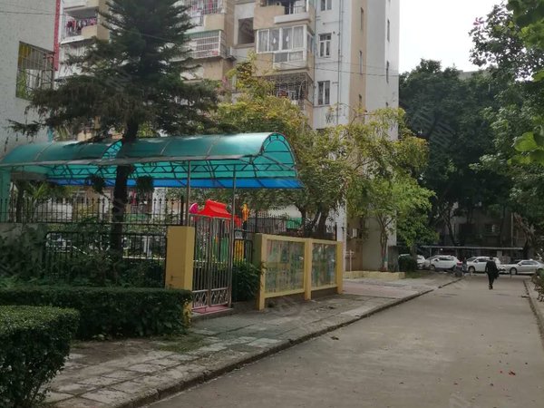 【多图】尚雅小区,体育西路租房,天河南石牌桥尚雅苑小区65方底层铺位