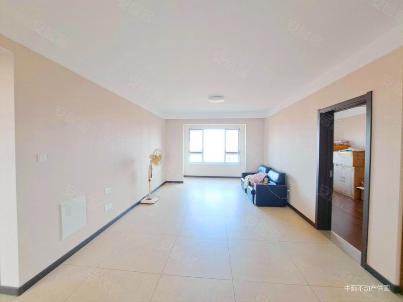 天津房产网>天津二手房>汉沽二手房>寨上街二手房>保利东郡>