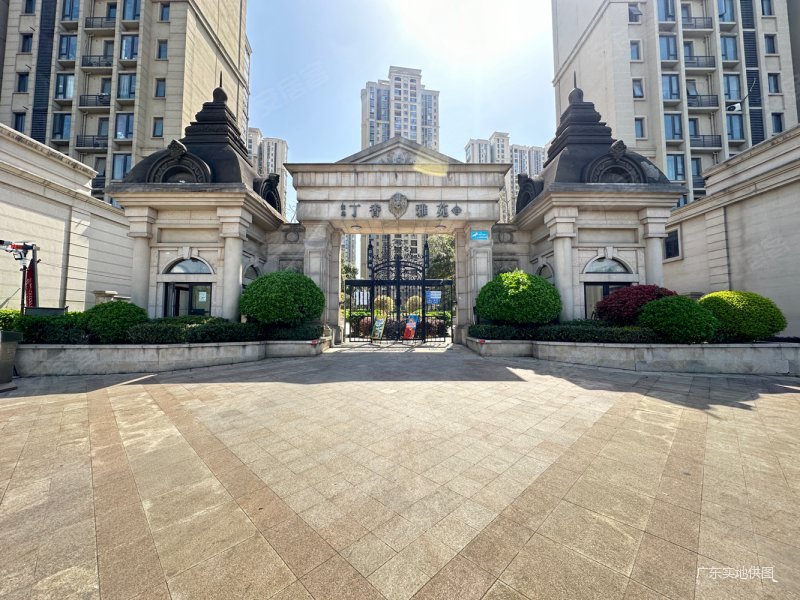 匡园双语 旁 毛坯五开间朝南 通风采光俱佳,实地玫瑰庄园(一二期)二手