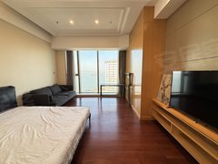 苏州吴江太湖新城押0付一 太湖东畔一居室 湖景房 开平商务 云玺湖滨 圣美出租房源真实图片