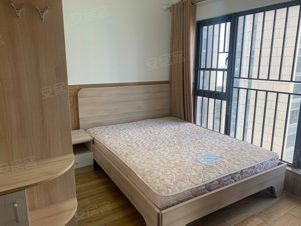 深圳龙华观澜陶润懿峰陶润精装3房,家私齐全出租房源真实图片