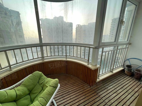 【多图】亚麦山城,麦岛租房,主卧阳台!