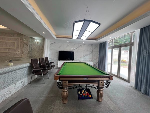 深圳龙华观澜观澜高尔夫露诗达区新出露诗达豪装独栋 大宅带电梯平带