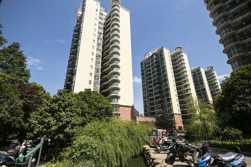合肥房产网>合肥二手房>瑶海二手房>裕丰花市二手房>中翔盛景名苑>