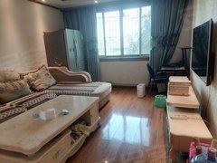 德阳广汉市雒城汉口路附近2个卧室，四楼，有空调，房子干净卫生，随时看房。出租房源真实图片