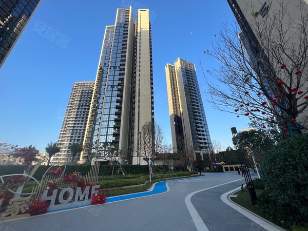 深圳龙华龙华区政府合正观澜汇(二期)合正观澜汇二期3房出租5100,随时