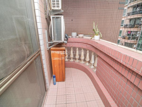 深圳布吉丽湖丽湖花园丽湖花园精装三房 高层电梯房 随时可入住出租