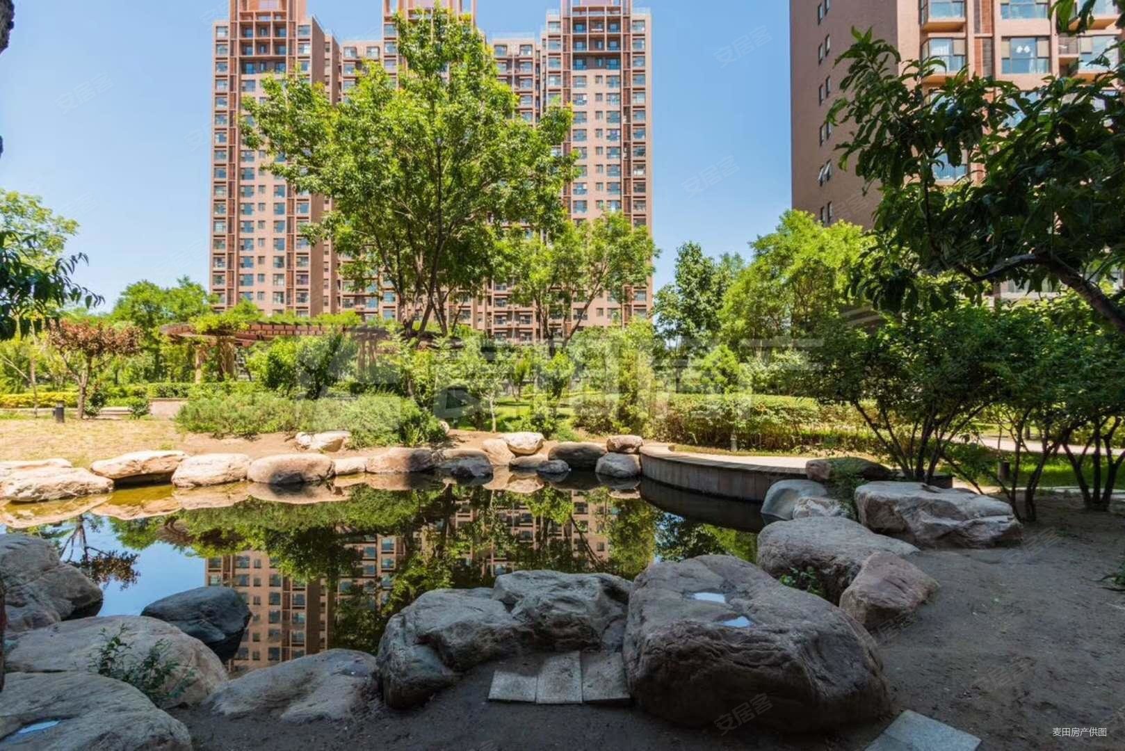 富力桃园(c区)3室2厅2卫157.32㎡南北1380万