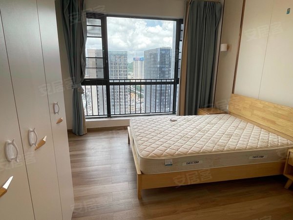 深圳龙岗横岗荣德雨辰公寓横岗地铁站 荣德国际一房一厅 高层 拎包