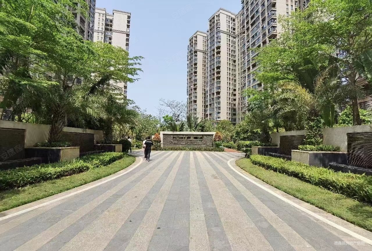 秀英区绿地海森林正规2房大型小区配套齐全近长彤